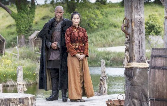 Foto Travis Fimmel, Dianne Doan