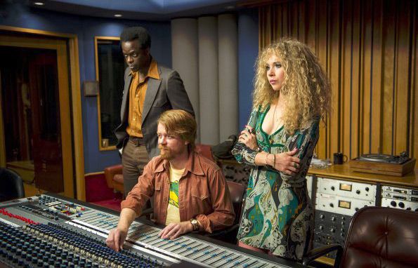 Foto Juno Temple, Ato Essandoh
