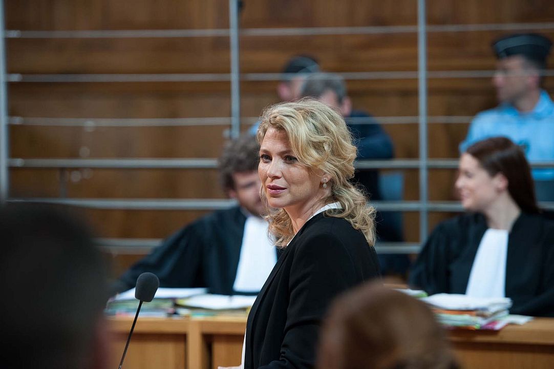 Candice Renoir : Foto