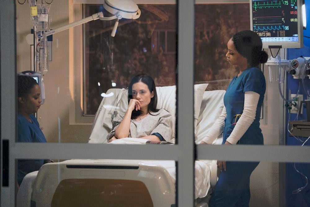 Chicago Med : Foto Marlyne Barrett, Torrey DeVitto