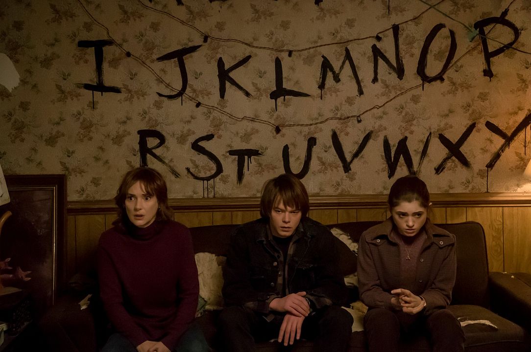 Foto Charlie Heaton, Natalia Dyer, Winona Ryder