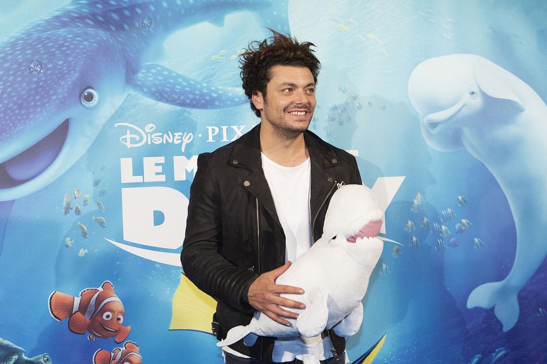 Buscando a Dory : Cobertura de revista