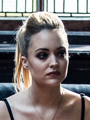 Póster Christina Wolfe