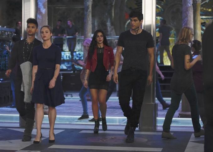 Foto Harry Shum Jr., Emeraude Toubia