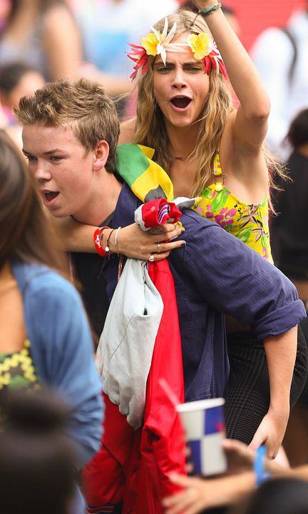 Foto Cara Delevingne, Will Poulter
