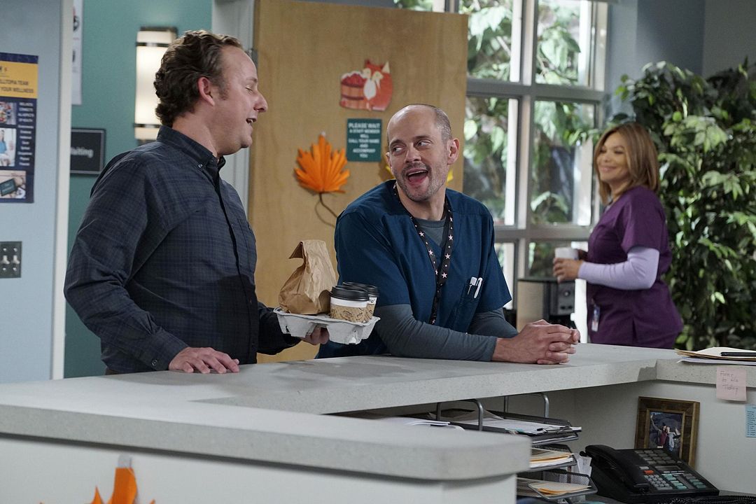 Dr. Ken : Foto Tisha Campbell