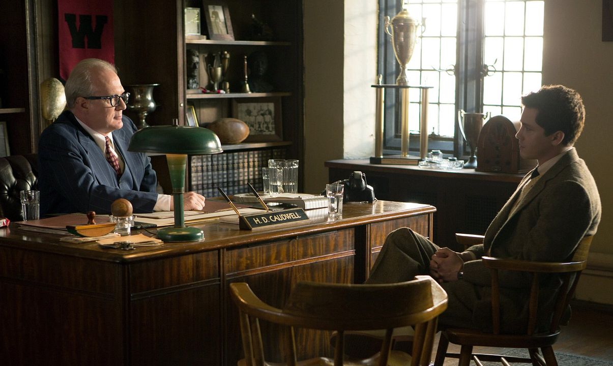 Foto Logan Lerman, Tracy Letts