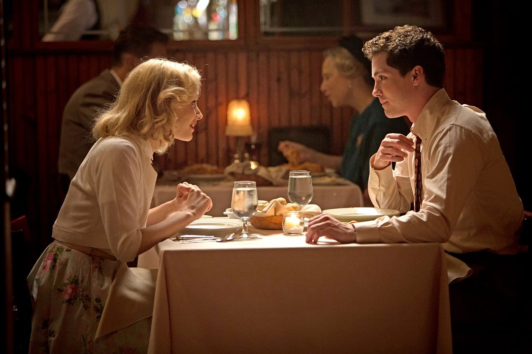 Foto Sarah Gadon, Logan Lerman