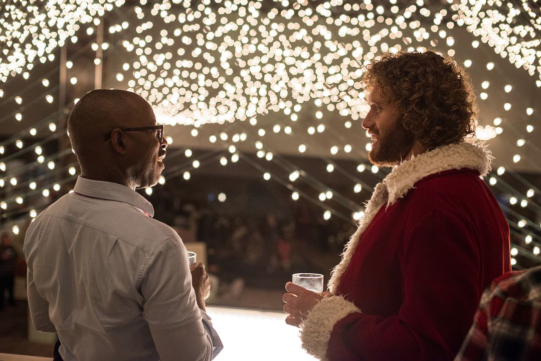 Fiesta de navidad en la oficina : Foto Courtney B. Vance, T.J. Miller