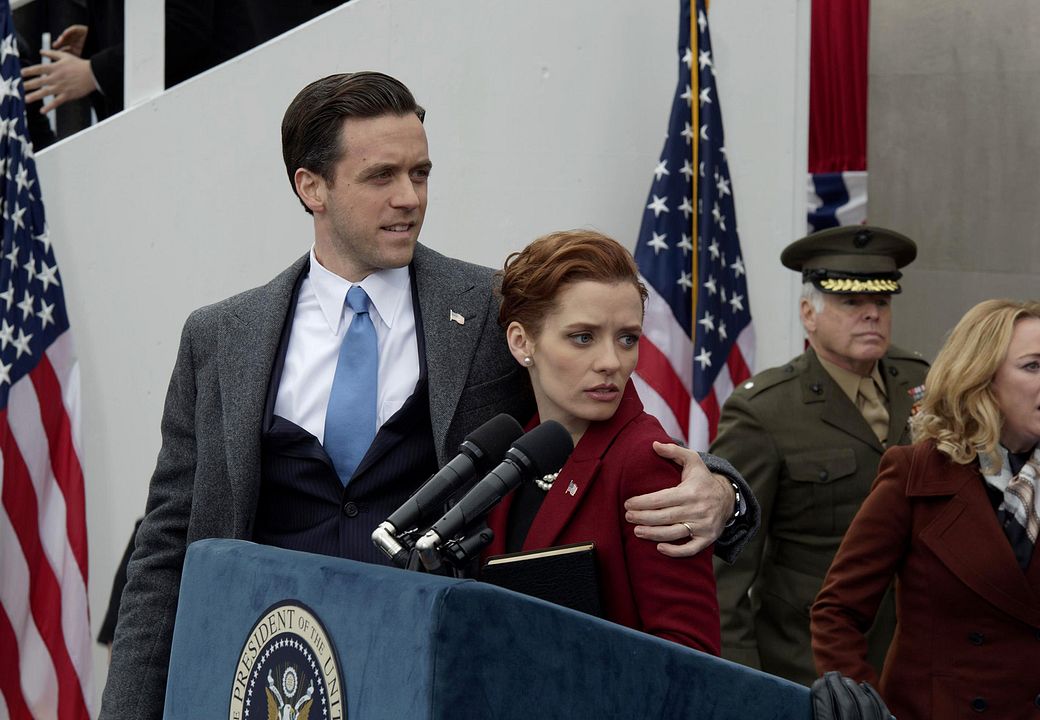 Designated Survivor : Foto Ashley Zukerman