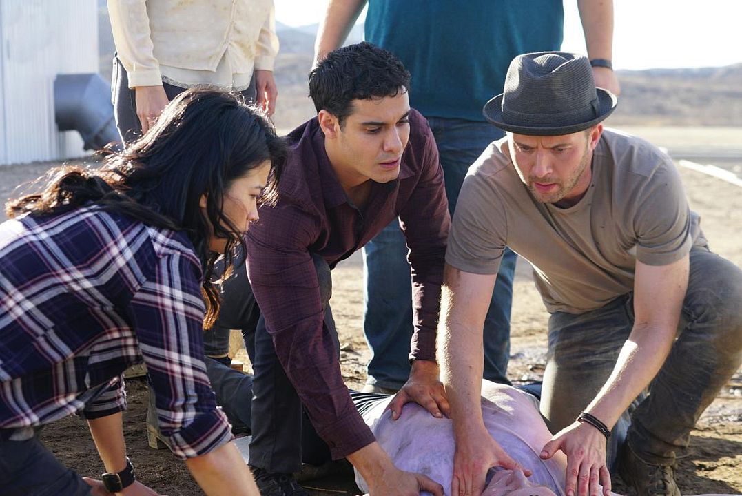 Scorpion : Foto Eddie Kaye Thomas, Elyes Gabel, Robert Patrick