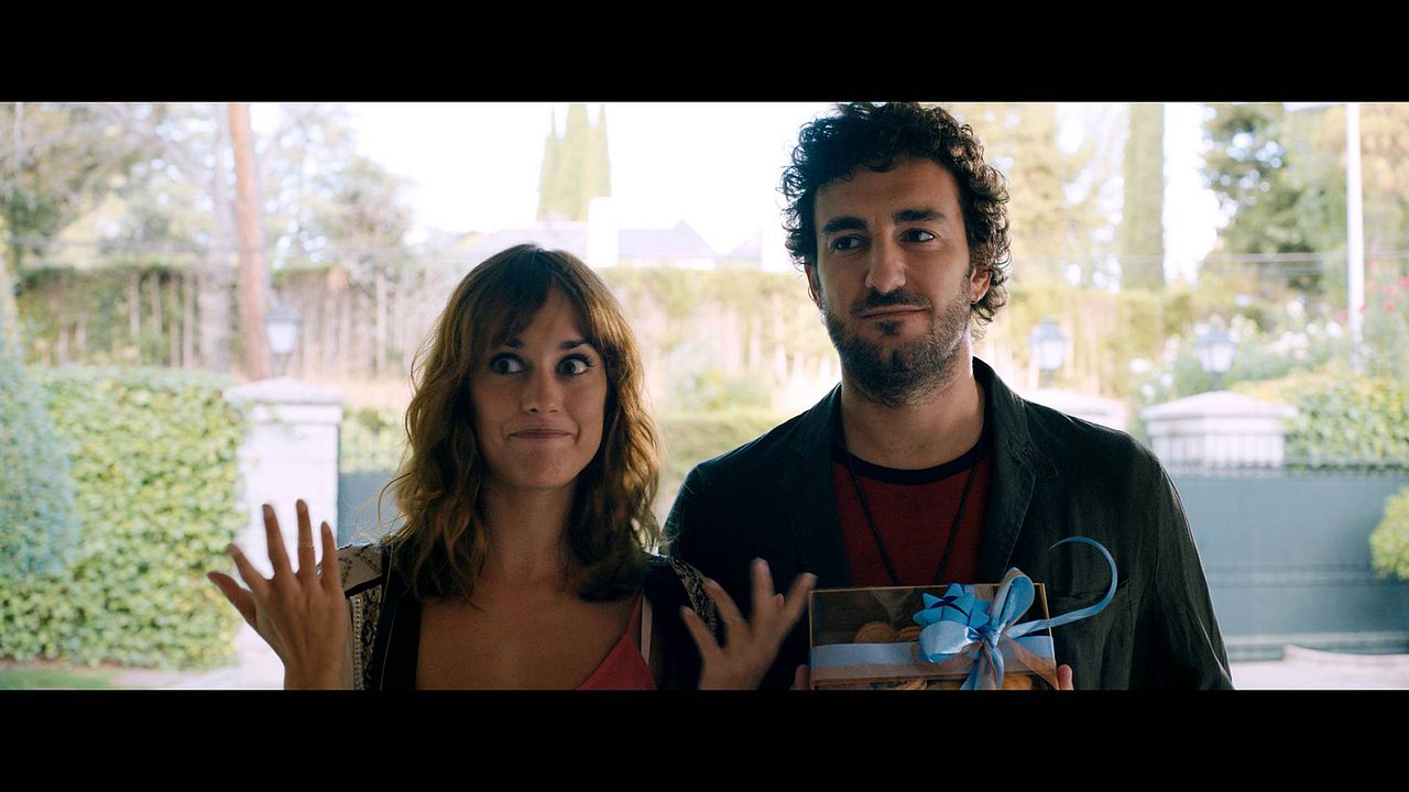 Es por tu bien : Foto Silvia Alonso, Miki Esparbé