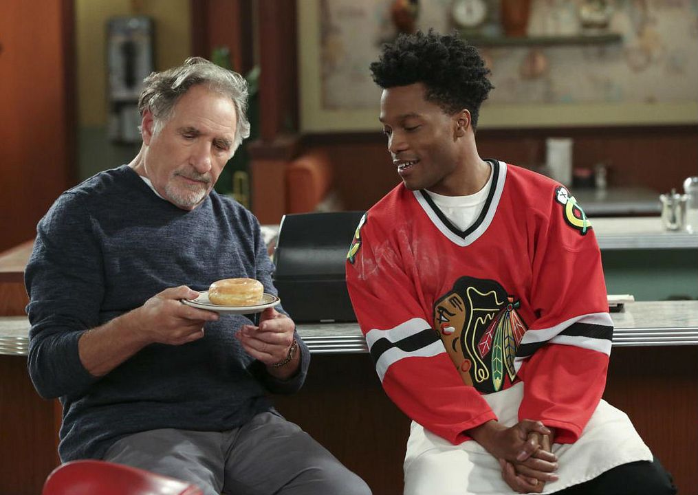 Foto Judd Hirsch, Jermaine Fowler