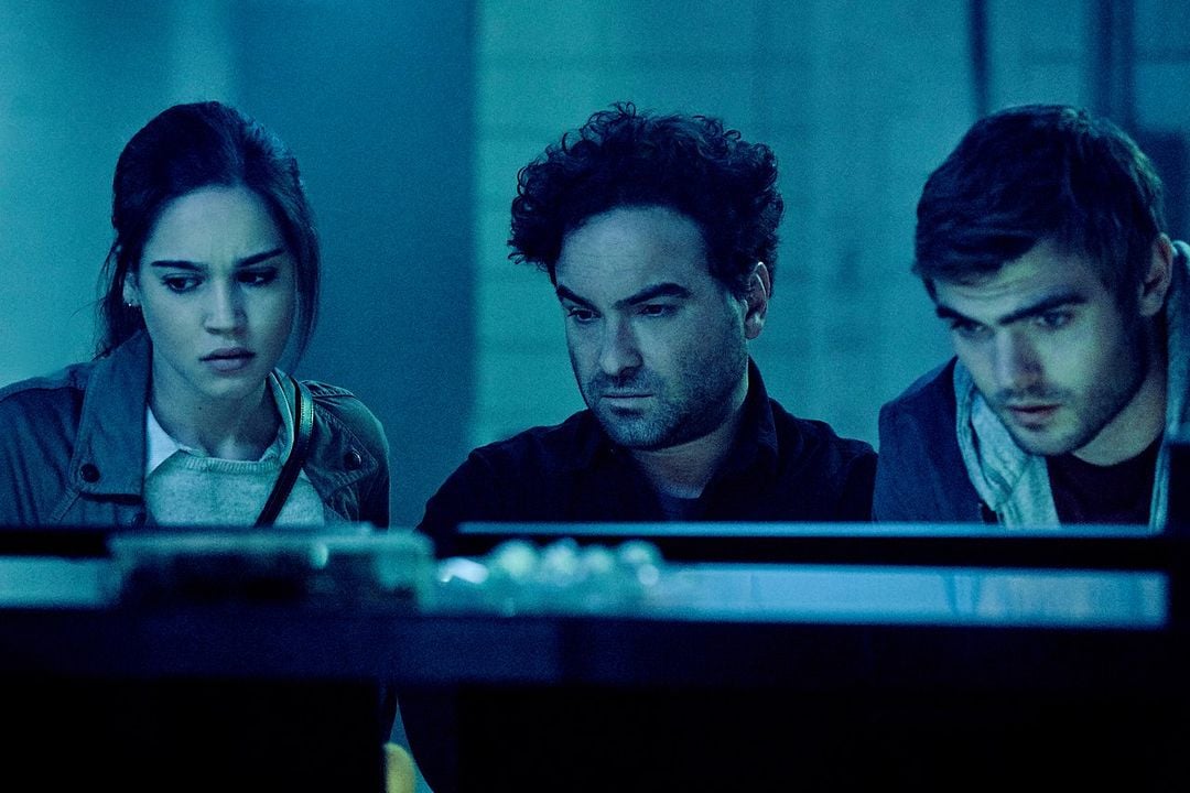 El aro 3 : Foto Matilda Lutz, Johnny Galecki
