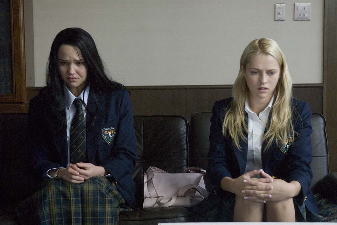 Foto Arielle Kebbel, Teresa Palmer