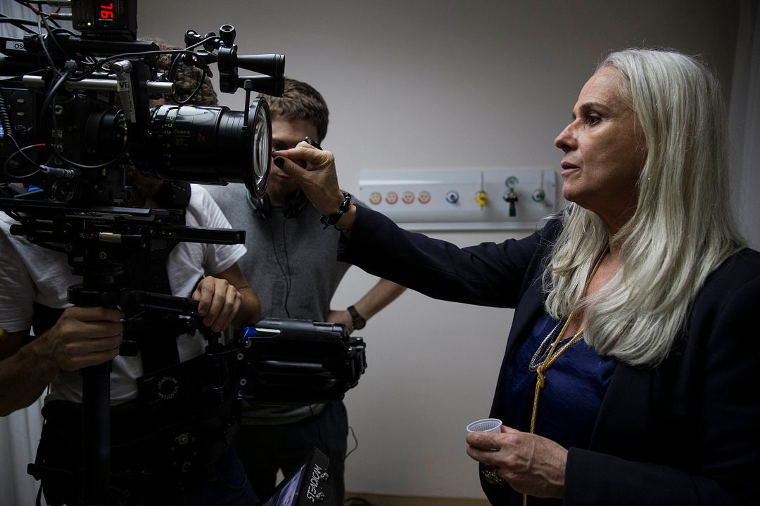 TOC - Transtornada Obsessiva Compulsiva : Foto