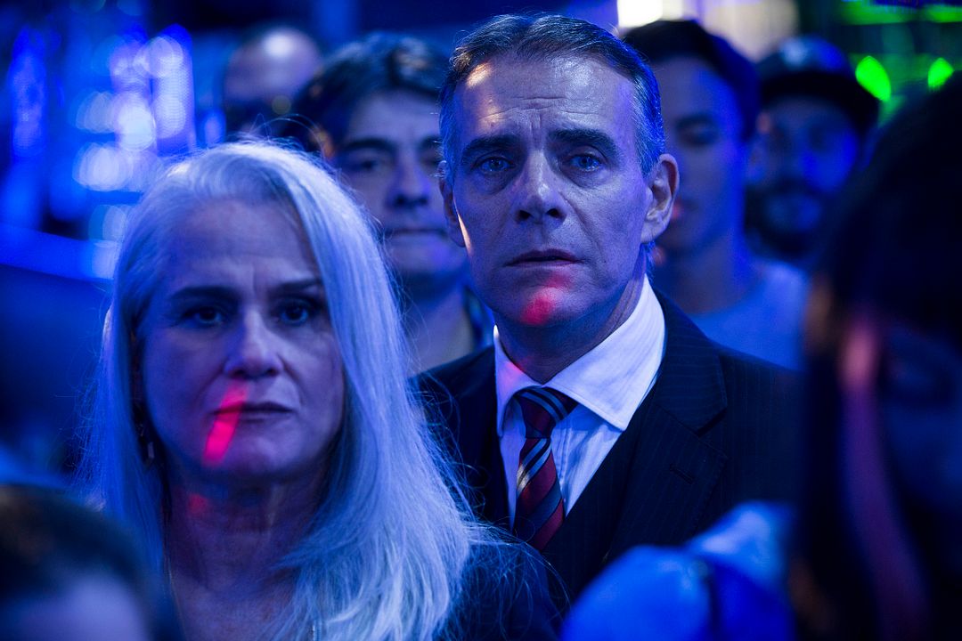 TOC - Transtornada Obsessiva Compulsiva : Foto