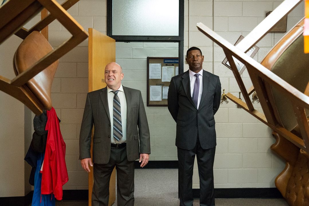 Pelea de maestros : Foto Dean Norris, Dennis Haysbert