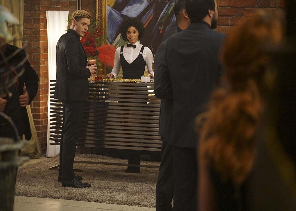 Shadowhunters : Foto Alisha Wainwright