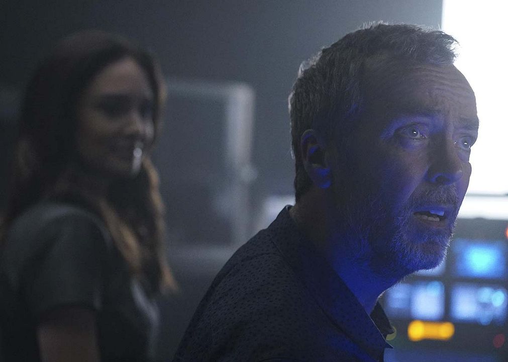 Agentes de S.H.I.E.L.D. : Póster John Hannah