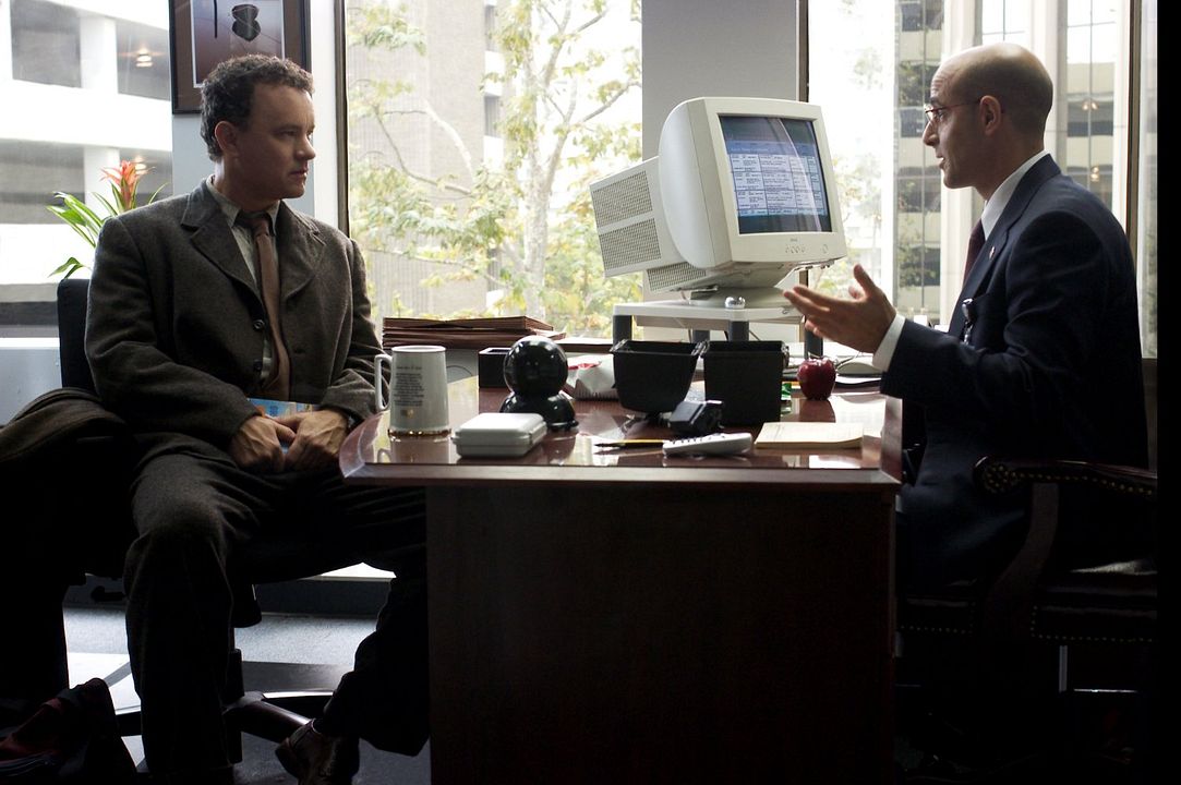 La terminal : Foto Tom Hanks, Stanley Tucci
