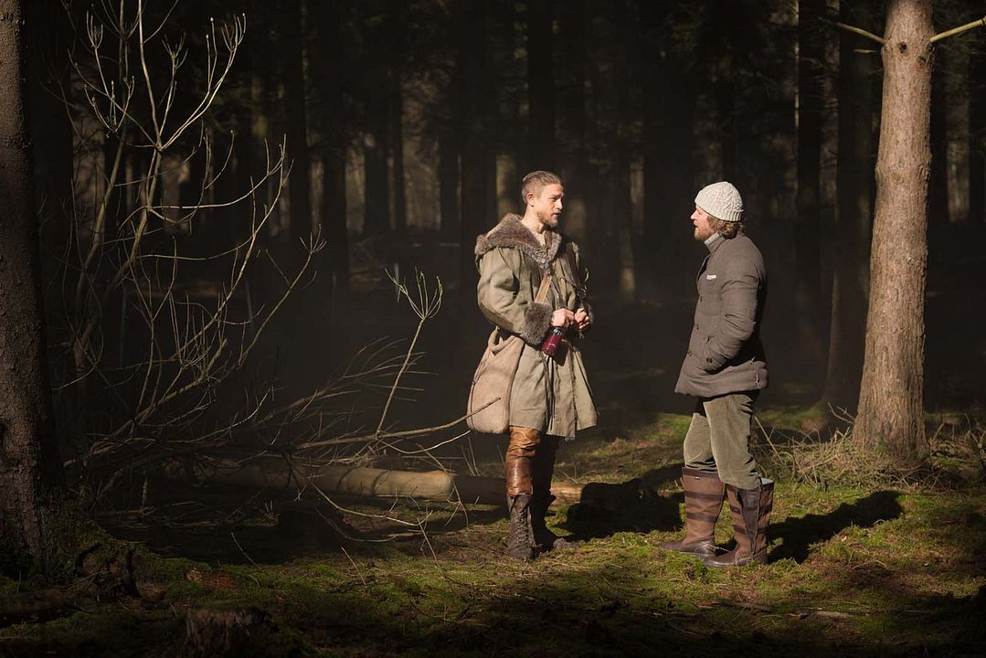 Rey Arturo: La leyenda de la espada : Foto Guy Ritchie, Charlie Hunnam