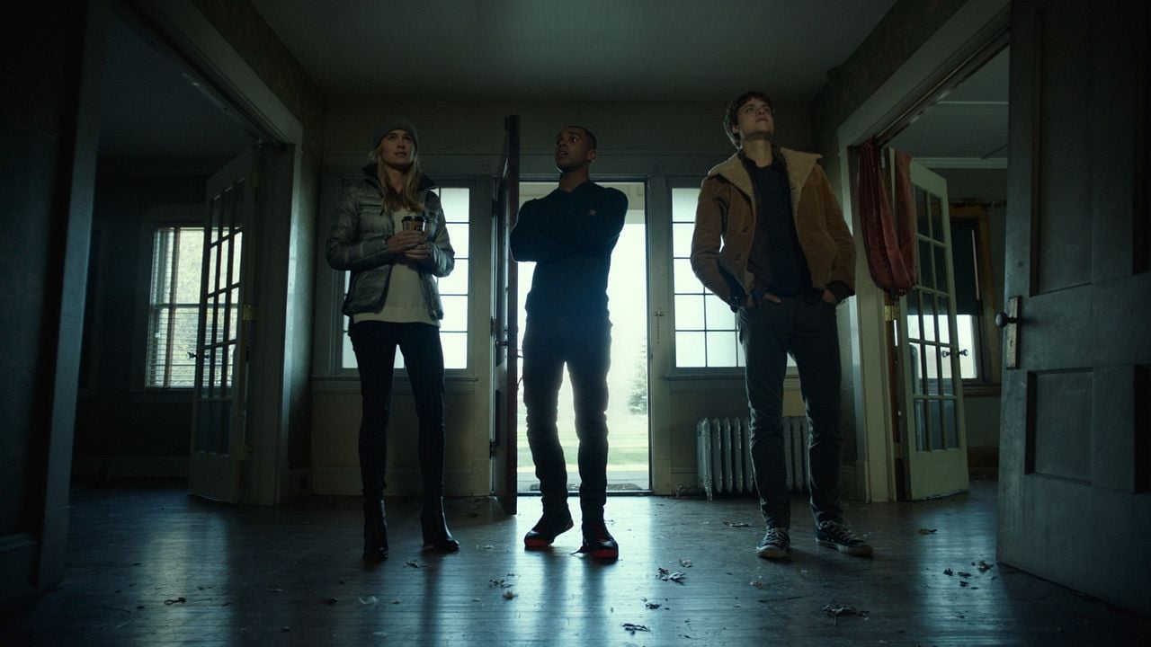 Nunca digas su nombre : Foto Lucien Laviscount, Douglas Smith (III)