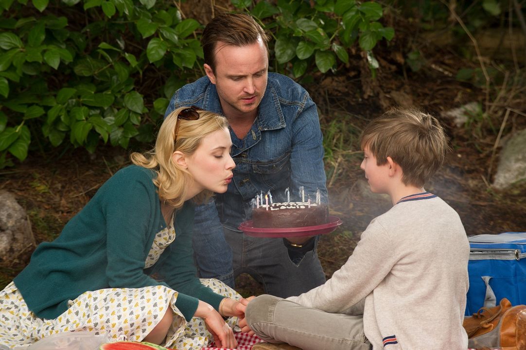Foto Aaron Paul, Sarah Gadon