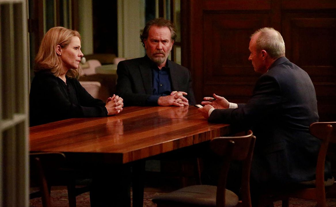 Foto Timothy Hutton, Lili Taylor