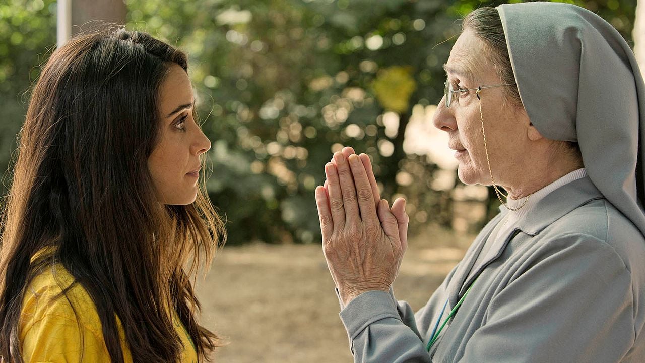 La llamada : Foto Gracia Olayo, Macarena García