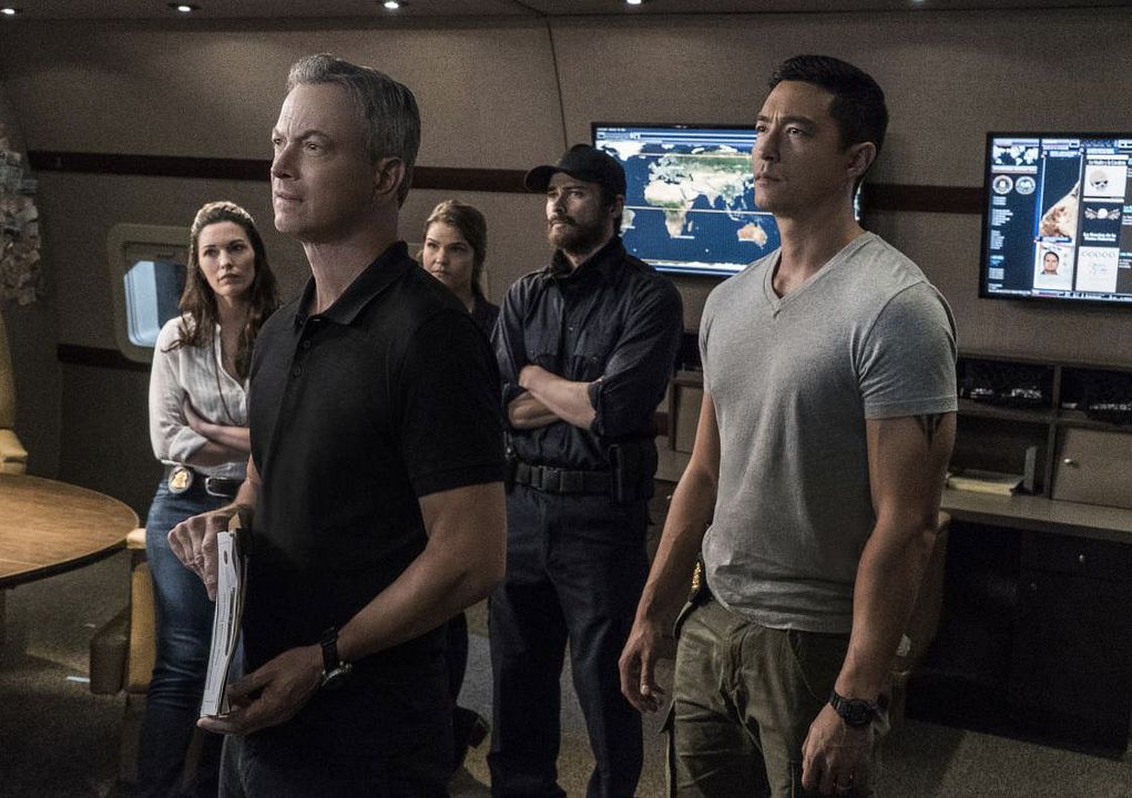 Mentes criminales: sin fronteras : Foto Gary Sinise, Daniel Henney