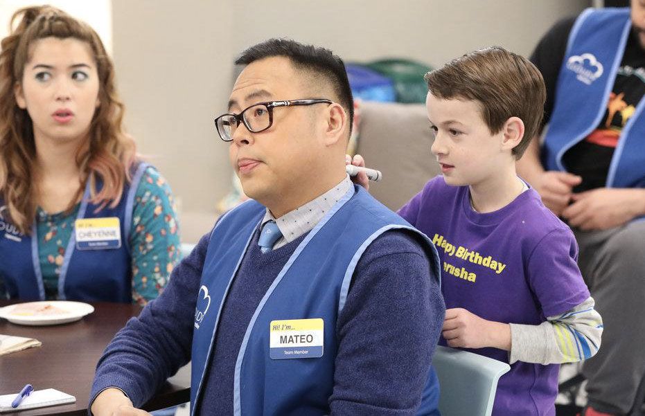 Superstore : Foto Nichole Bloom, Nico Santos