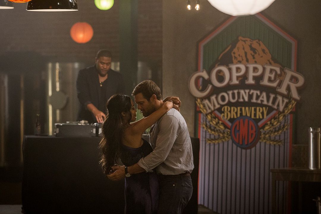 Mio o de nadie : Foto Geoff Stults, Rosario Dawson