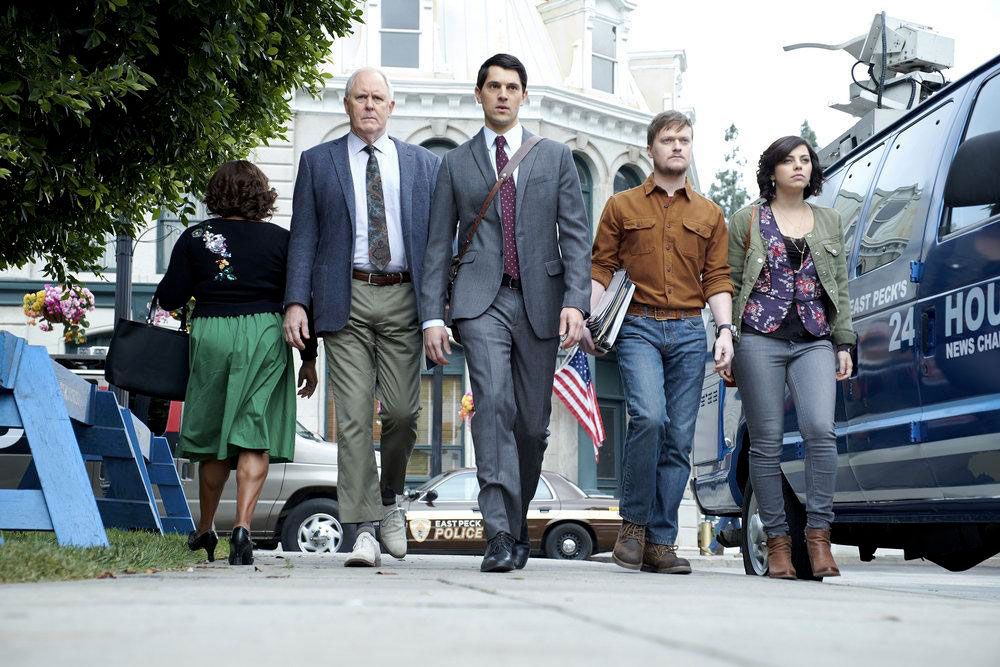 Foto John Lithgow, Krysta Rodriguez