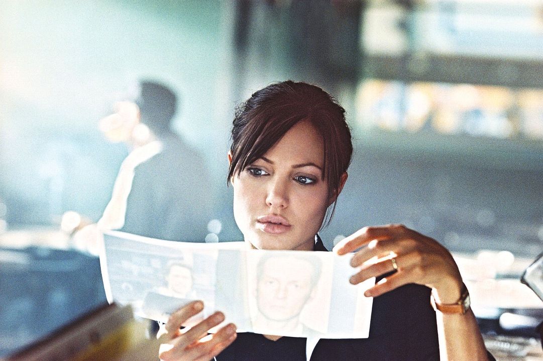 Robando vidas : Foto Angelina Jolie