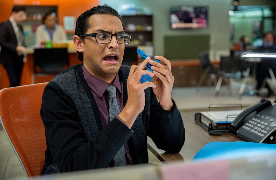 Blunt Talk : Foto Karan Soni