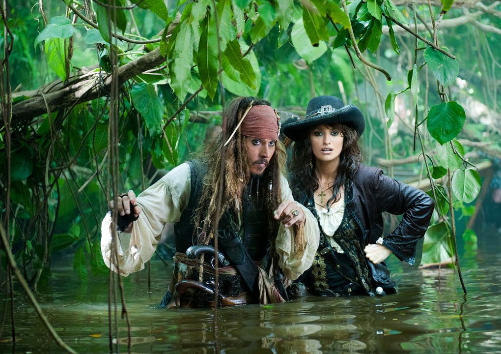 Piratas del Caribe: Navegando aguas misteriosas : Foto Penélope Cruz, Johnny Depp