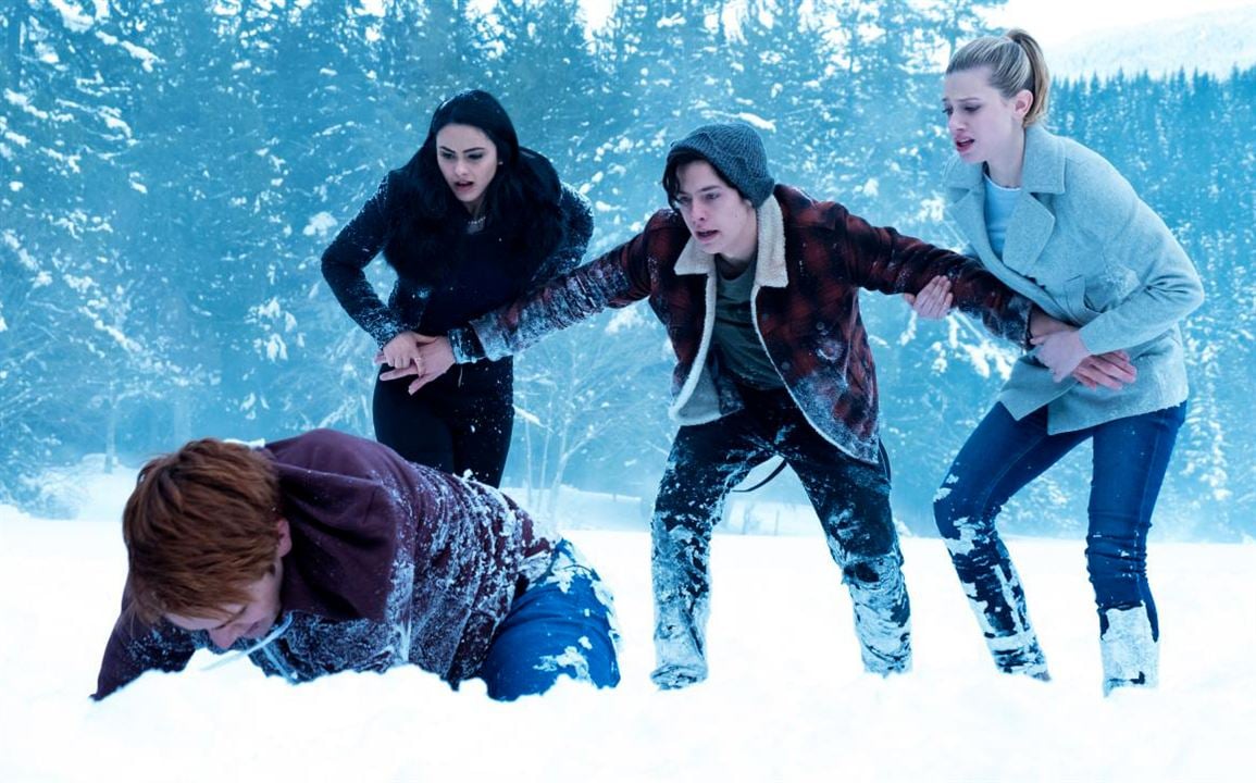 Foto de Lili Reinhart - Riverdale : Foto K.J. Apa, Camila Mendes, Lili  Reinhart, Cole Sprouse - Foto 95 de 122 - SensaCine.com.mx