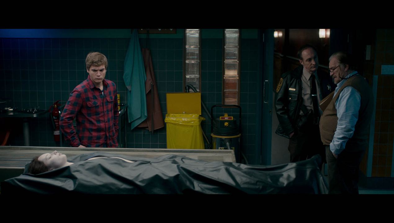 La morgue : Foto Brian Cox, Emile Hirsch