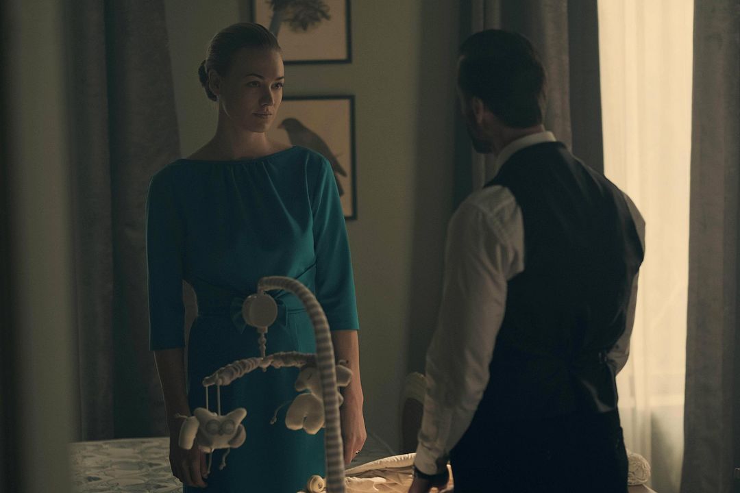 The Handmaid’s Tale : Foto Yvonne Strahovski, Joseph Fiennes