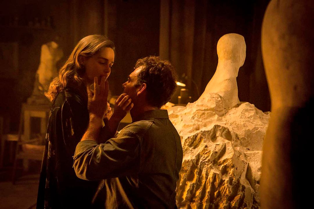 Voces ocultas : Foto Emilia Clarke, Marton Csokas