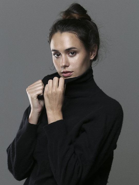 Póster Camilla Wolfson