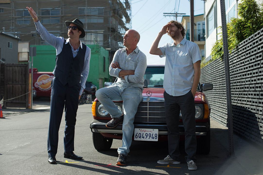 Foto Thomas Middleditch, Adam Goldberg, Bruce Willis