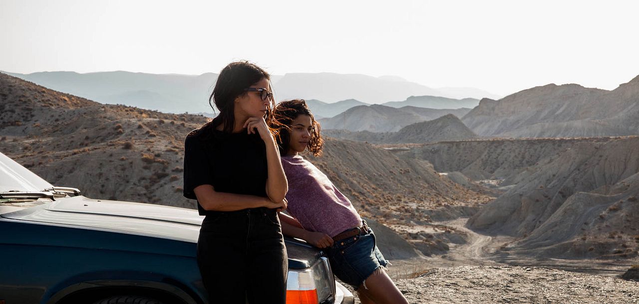 Carnívoras : Foto Leïla Bekhti, Zita Hanrot