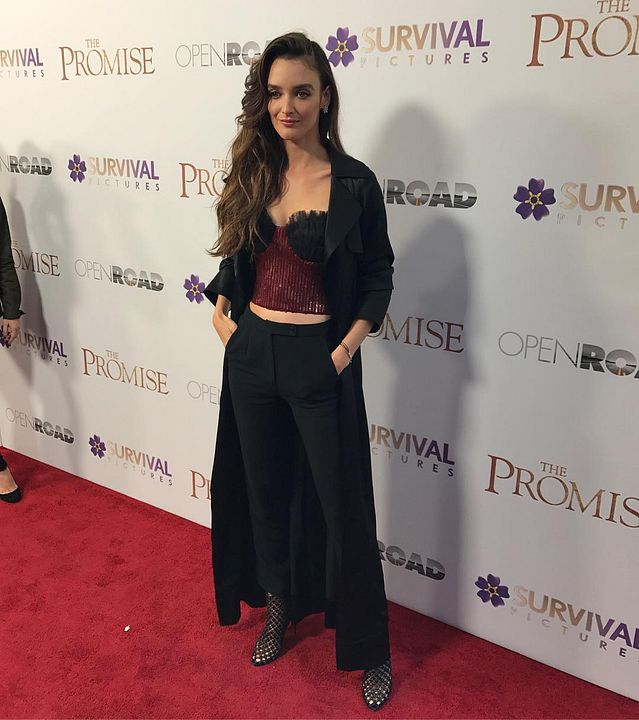 La promesa : Cobertura de revista