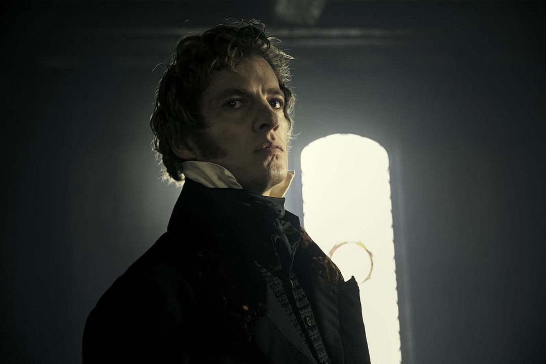 Tabú : Foto Jefferson Hall