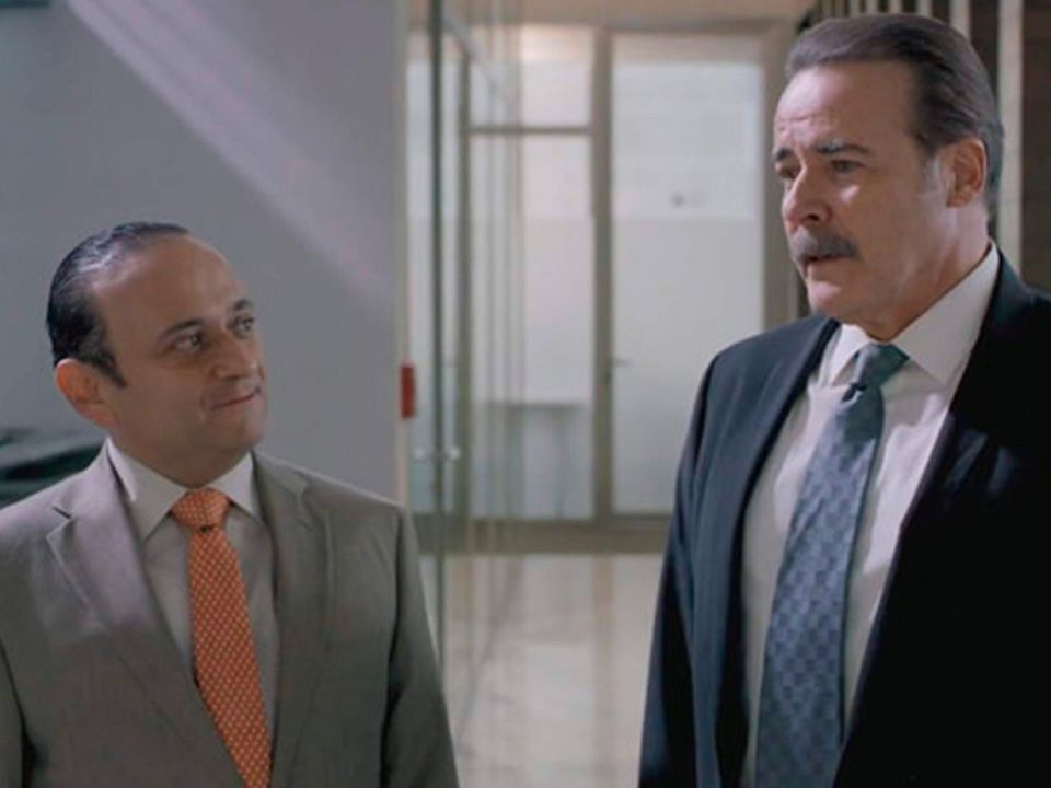 ¿Cómo matar a un esposo muerto? : Foto