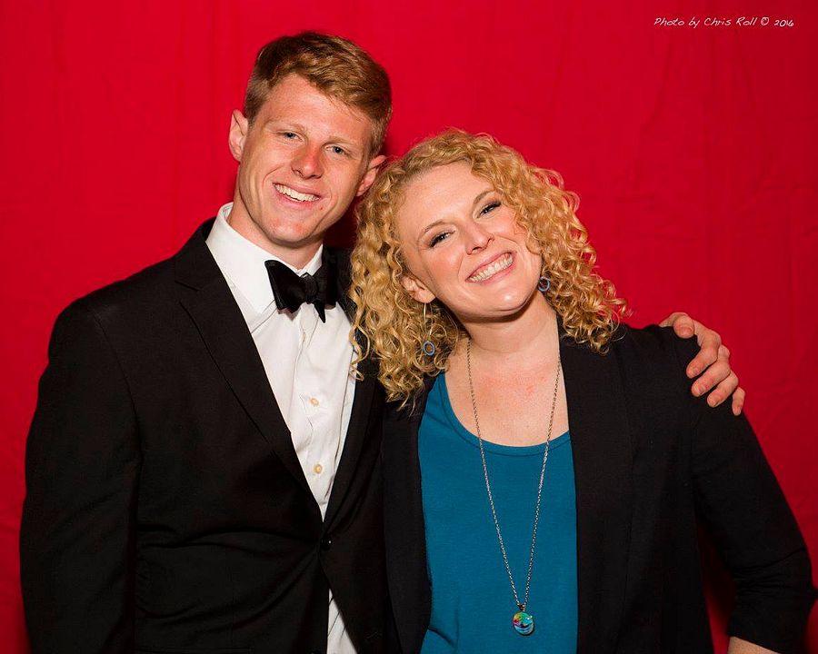 Experimento exorcista : Cobertura de revista