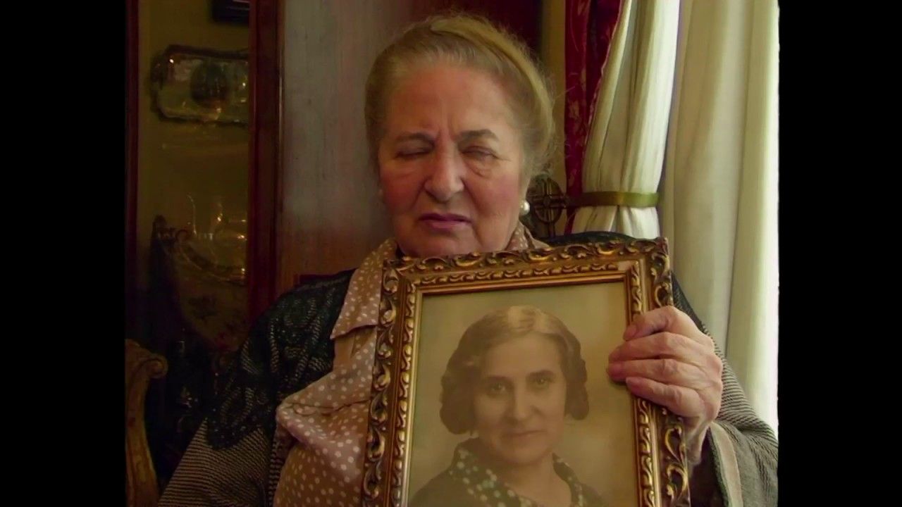 Muchos hijos, un mono y un castillo : Foto