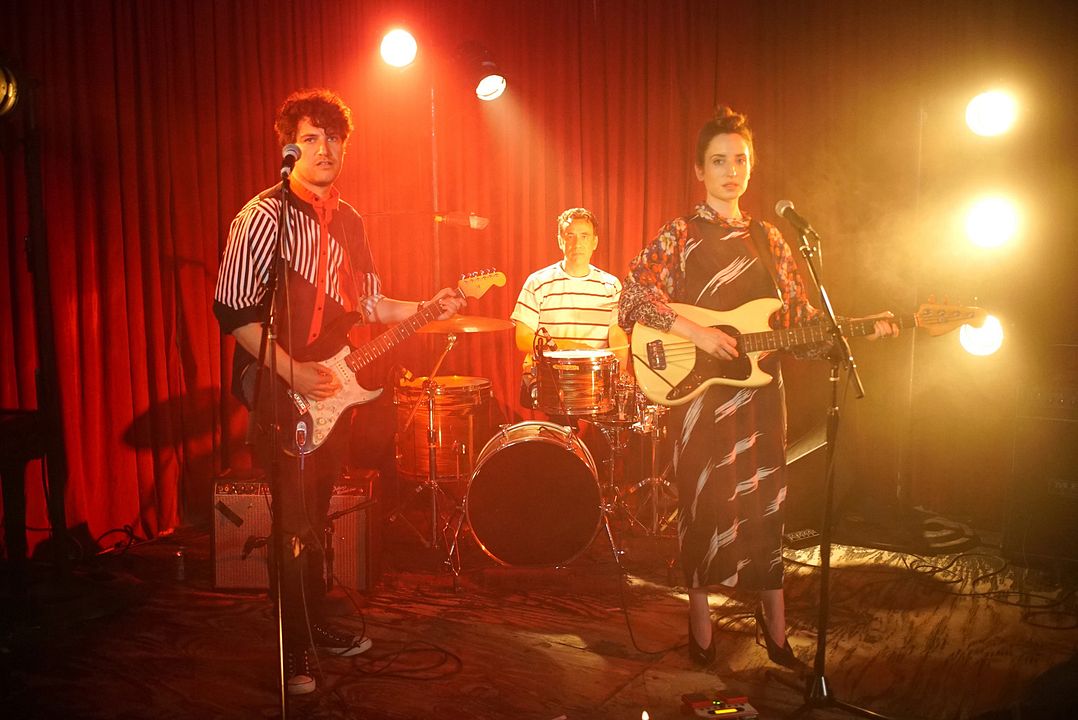 Foto Zoe Lister-Jones, Adam Pally, Fred Armisen